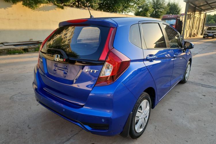 Used Honda Fit 2018 1.5L CVT Comfort Version Rear Right 45 Deg