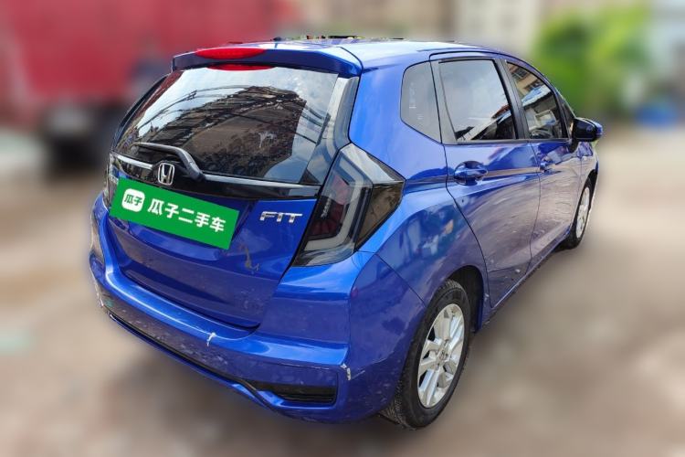 Used Honda Fit 2018 1.5L CVT Comfort Sunroof Version Rear Right 45 Deg