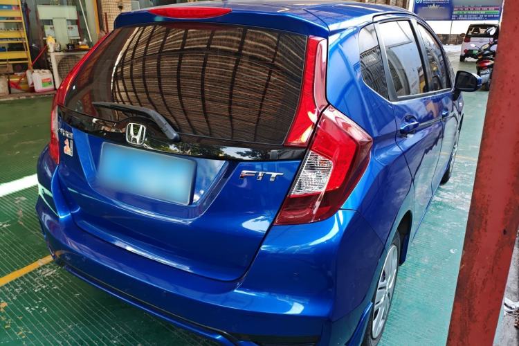Used Honda Fit 2018 1.5L CVT Comfort Version Rear Right 45 Deg