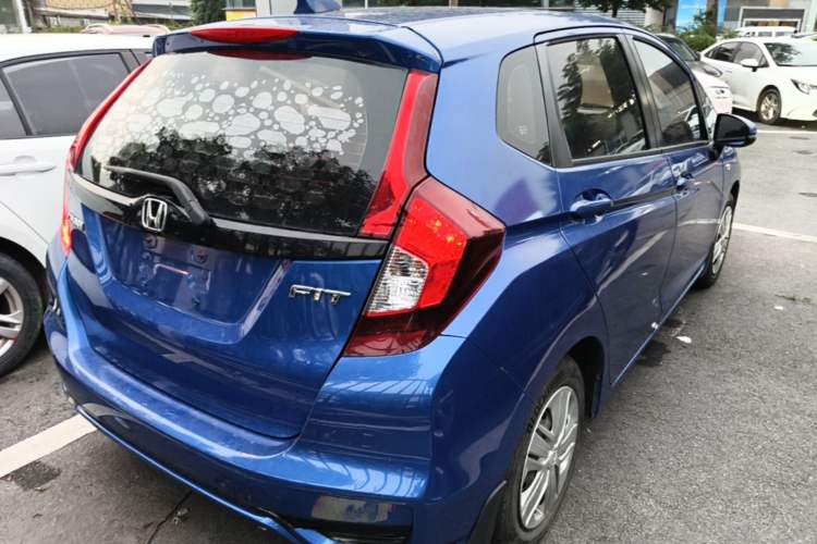 Used Honda Fit 2018 1.5L CVT Comfort Version Rear Right 45 Deg