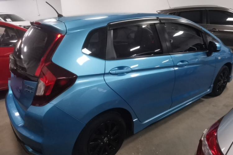 Used Honda Fit 2018 1.5L CVT Trendy Sports Edition Rear Right 45 Deg