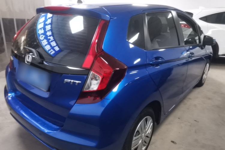 Used Honda Fit 2018 1.5L CVT Comfort Version Rear Right 45 Deg