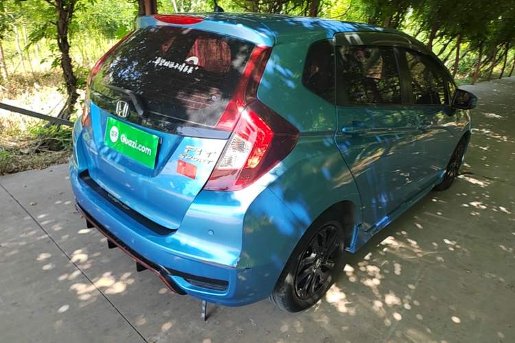Used Honda Fit 2018 1.5L CVT Trendy Run+ Edition Rear Right 45 Deg
