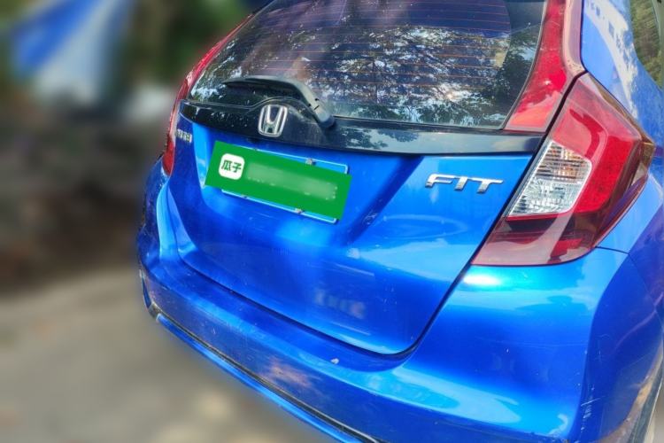 Used Honda Fit 2018 1.5L CVT Comfort Version Rear Right 45 Deg