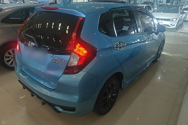 Used Honda Fit 2018 1.5L CVT Trendy Run+ Edition Rear Right 45 Deg