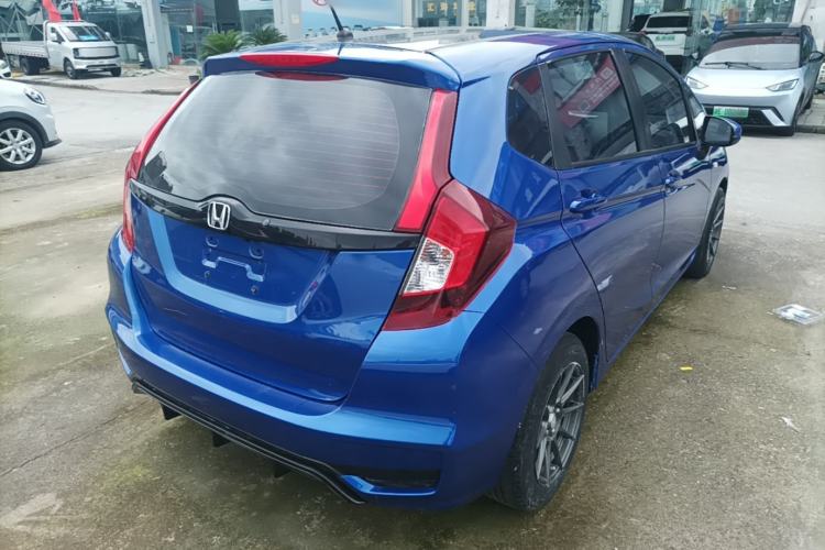 Used Honda Fit 2018 1.5L CVT Comfort Version Rear Right 45 Deg