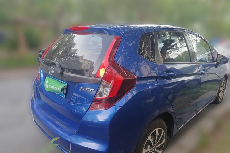 Used Honda Fit 2018 1.5L CVT Comfort Version Rear Right 45 Deg