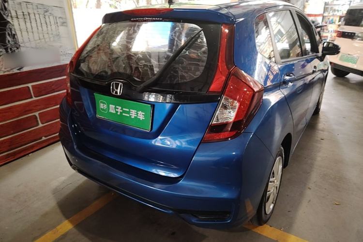 Used Honda Fit 2018 1.5L Manual Comfort Version Rear Right 45 Deg