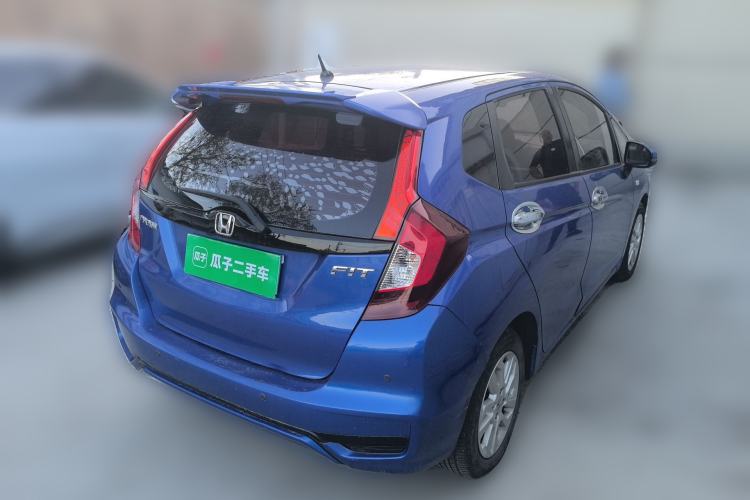 Used Honda Fit 2018 1.5L CVT Comfort Sunroof Version Rear Right 45 Deg