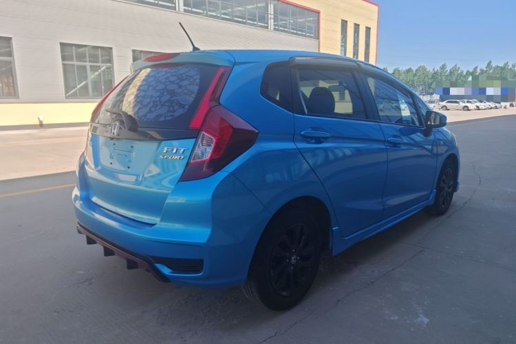 Used Honda Fit 2018 1.5L CVT Trendy Sports Edition Rear Right 45 Deg