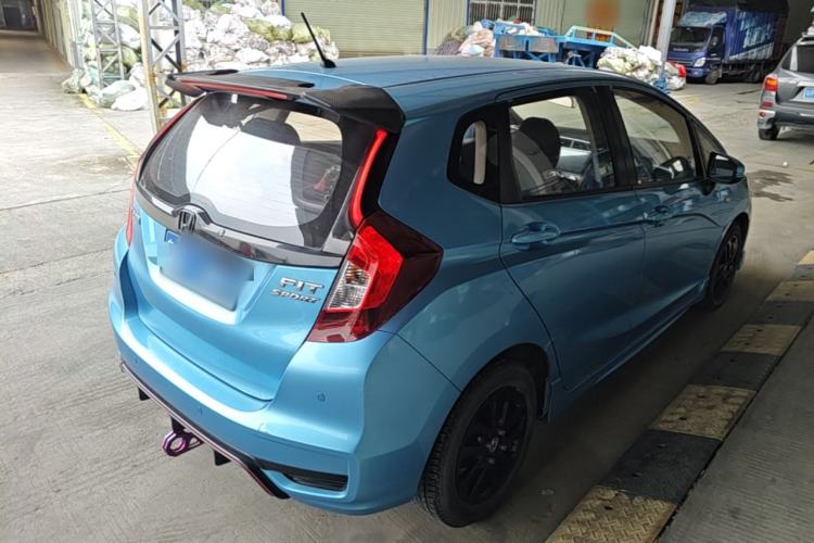 Used Honda Fit 2018 1.5L CVT Trendy Sports Edition Rear Right 45 Deg