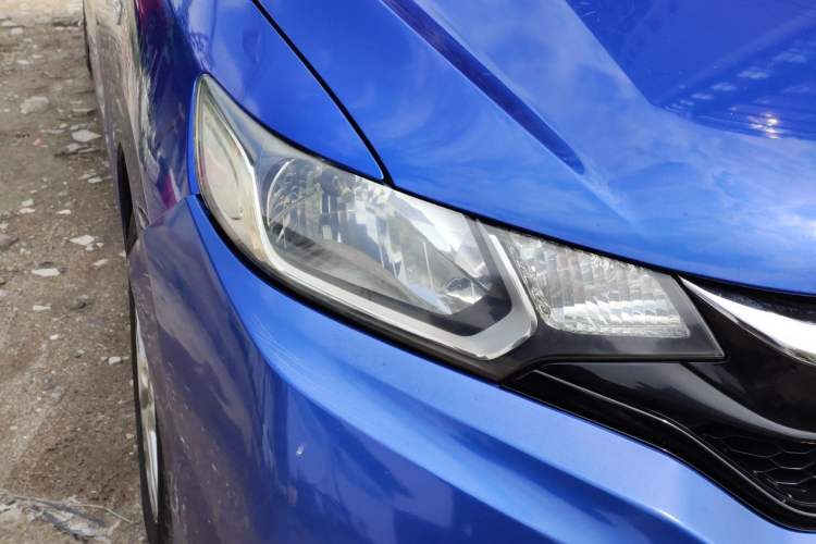 Used Honda Fit 2018 1.5L CVT Comfort Sunroof Version Right Front Headlight