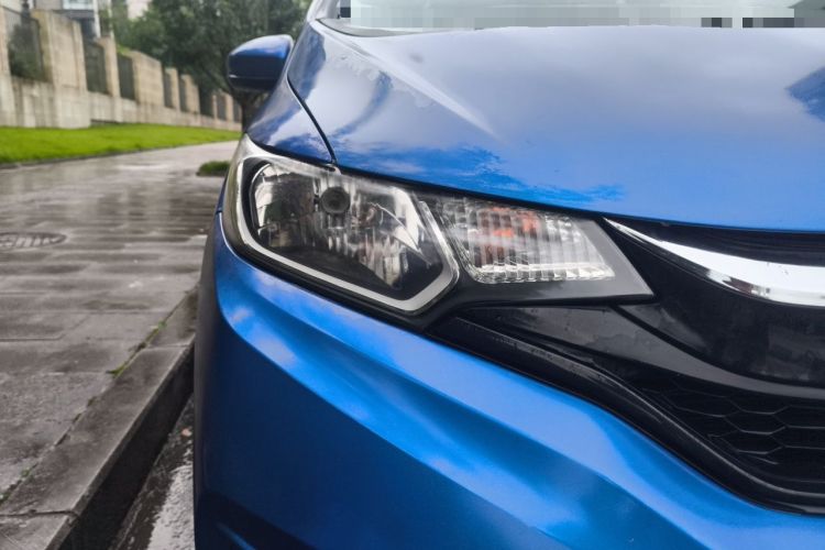 Used Honda Fit 2018 1.5L CVT Comfort Sunroof Version Right Front Headlight