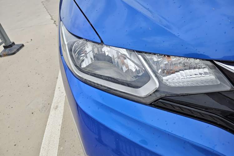 Used Honda Fit 2018 1.5L CVT Comfort Sunroof Version Right Front Headlight