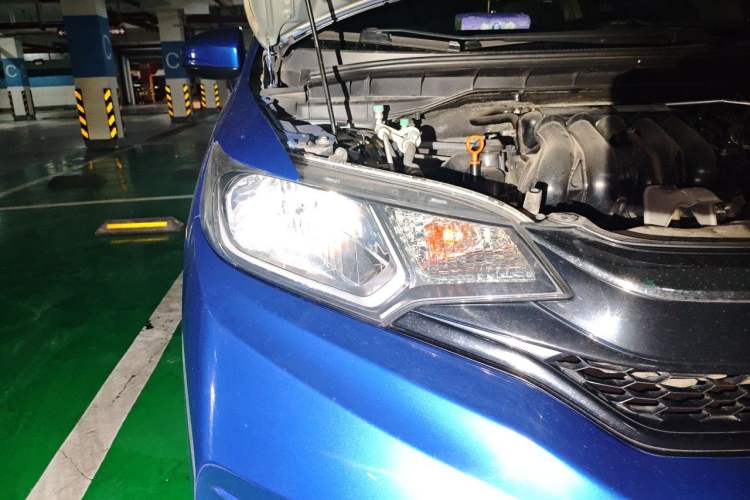 Used Honda Fit 2018 1.5L CVT Comfort Sunroof Version Right Front Headlight
