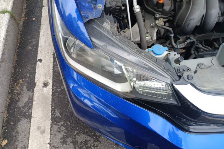 Used Honda Fit 2018 1.5L Manual Comfort Version Right Front Headlight