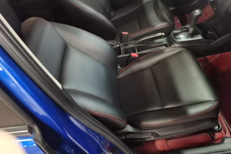 Used Honda Fit 2018 1.5L CVT Comfort Sunroof Version Right Front Seat
