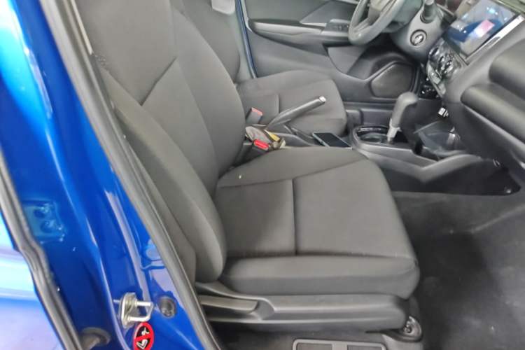 Used Honda Fit 2018 1.5L CVT Comfort Sunroof Version Right Front Seat