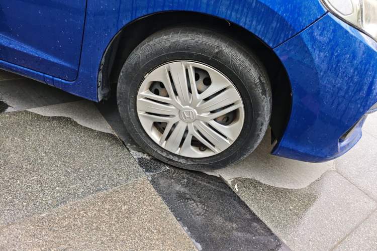 Used Honda Fit 2018 1.5L CVT Comfort Version Right Front Wheel Hub