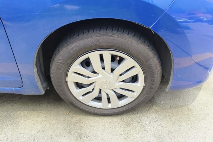 Used Honda Fit 2018 1.5L CVT Comfort Version Right Front Wheel Hub