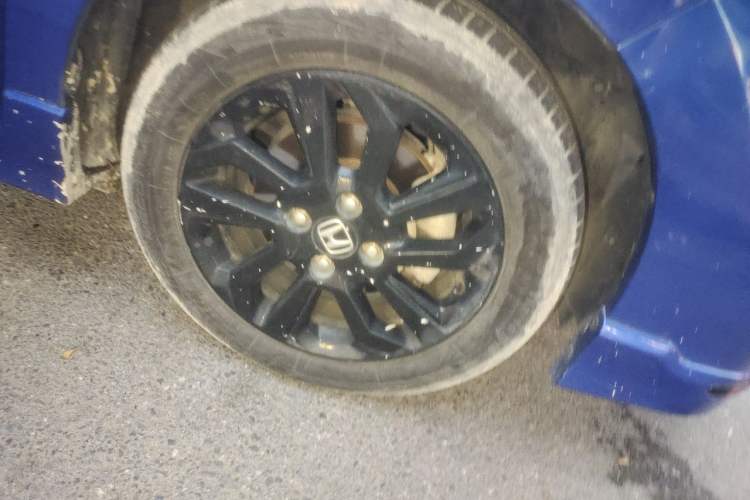 Used Honda Fit 2018 1.5L CVT Trendy Run+ Edition Right Front Wheel Hub