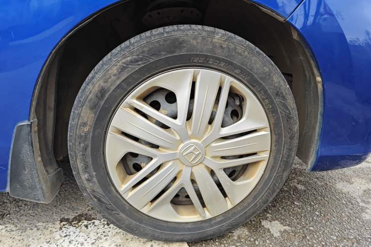 Used Honda Fit 2018 1.5L Manual Comfort Version Right Front Wheel Hub