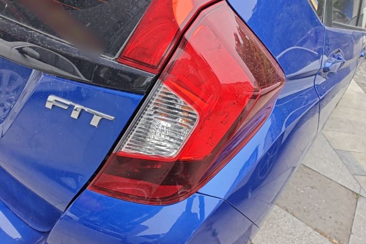 Used Honda Fit 2018 1.5L CVT Comfort Version Right Rear Taillight