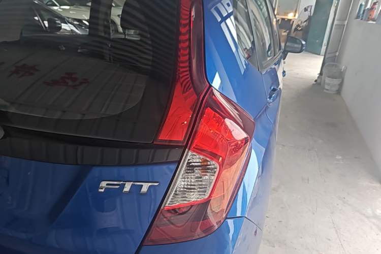 Used Honda Fit 2018 1.5L CVT Comfort Version Right Rear Taillight
