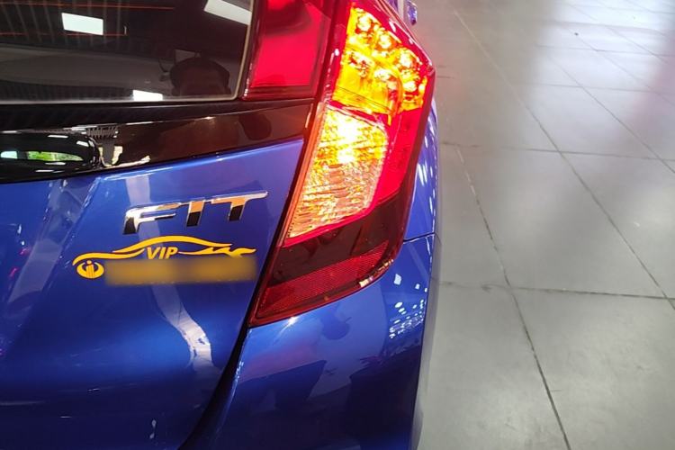 Used Honda Fit 2018 1.5L CVT Comfort Version Right Rear Taillight