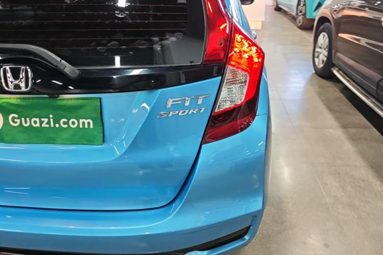 Used Honda Fit 2018 1.5L CVT Trendy Sports Edition Right Rear Taillight