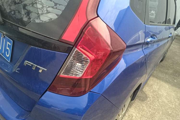 Used Honda Fit 2018 1.5L CVT Comfort Version Right Rear Taillight