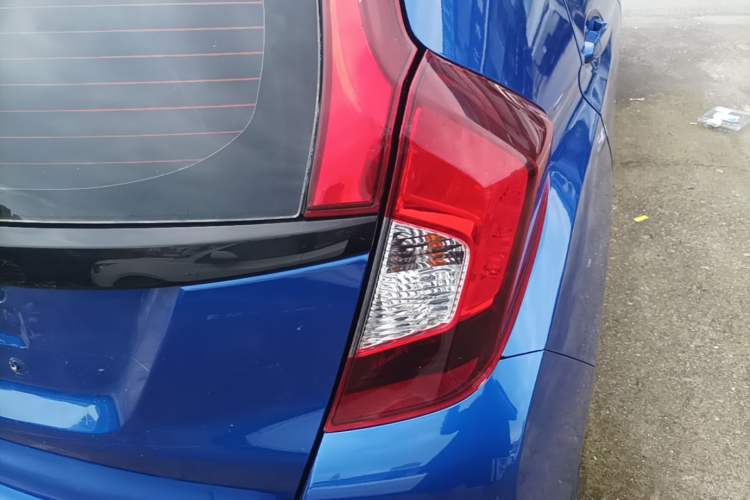 Used Honda Fit 2018 1.5L CVT Comfort Version Right Rear Taillight