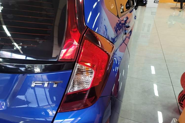 Used Honda Fit 2018 1.5L CVT Comfort Version Right Rear Taillight