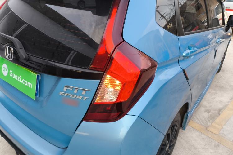 Used Honda Fit 2018 1.5L CVT Trendy Run+ Edition Right Rear Taillight