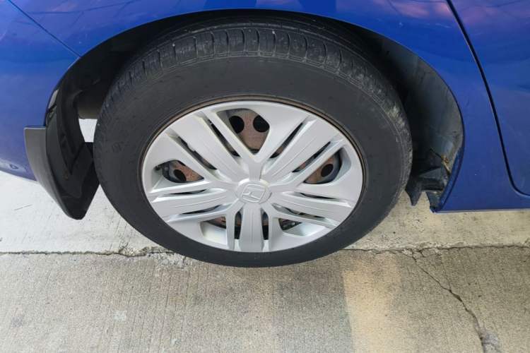 Used Honda Fit 2018 1.5L CVT Comfort Version Right Rear Wheel Hub