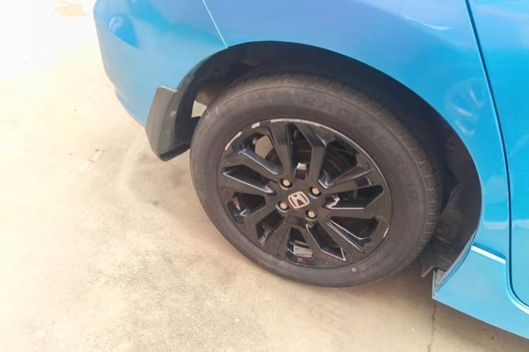 Used Honda Fit 2018 1.5L CVT Trendy Run+ Edition Right Rear Wheel Hub