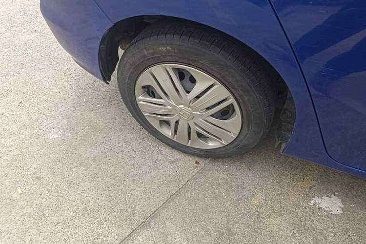 Used Honda Fit 2018 1.5L CVT Comfort Version Right Rear Wheel Hub