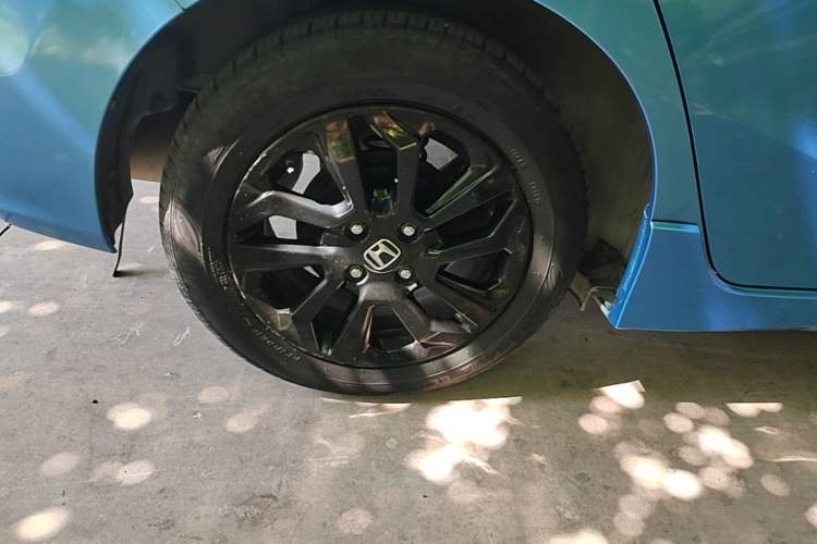 Used Honda Fit 2018 1.5L CVT Trendy Run+ Edition Right Rear Wheel Hub