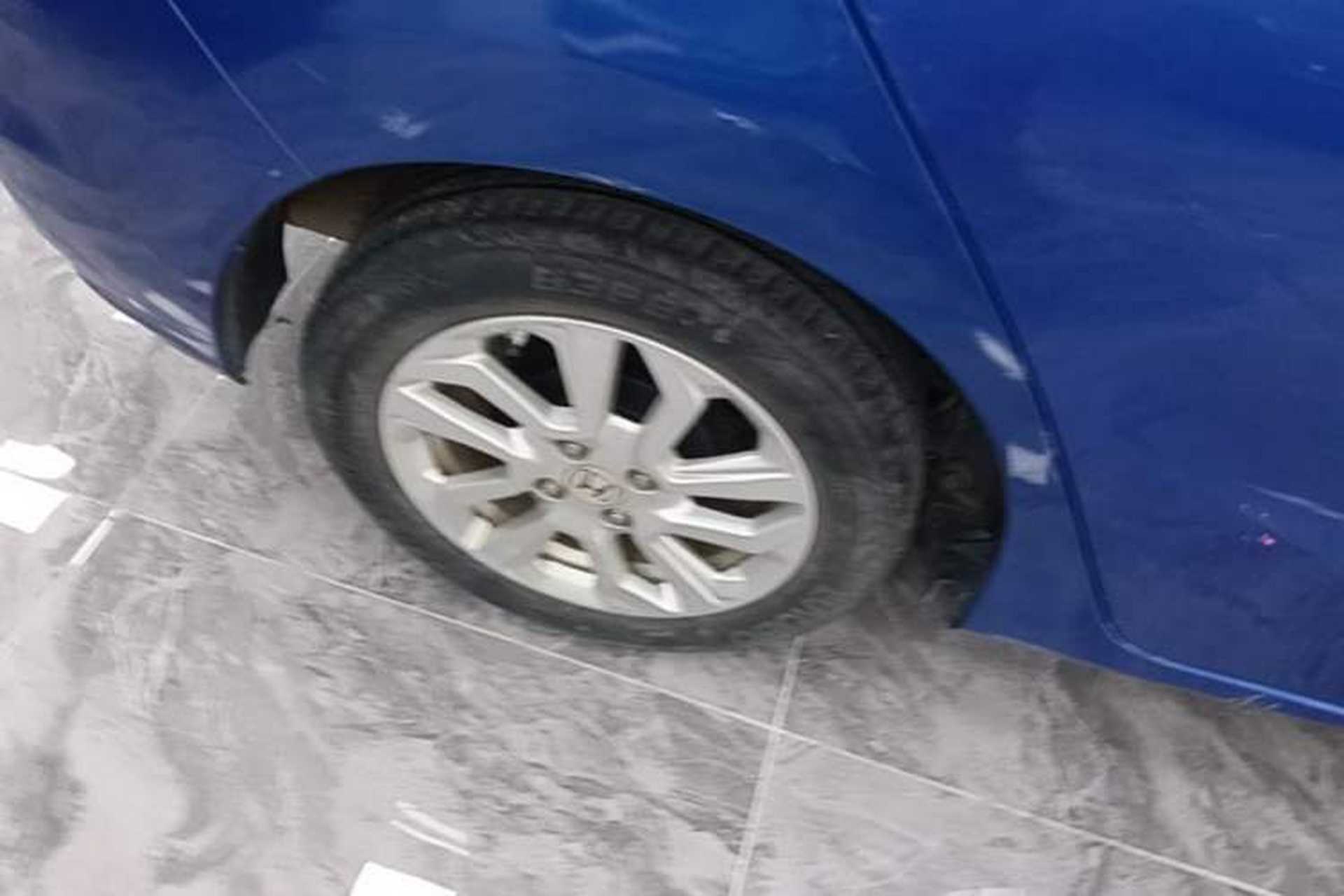 Used Honda Fit 2018 1.5L CVT Comfort Version Right Rear Wheel Hub