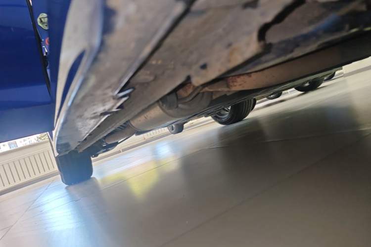 Used Honda Fit 2018 1.5L CVT Comfort Version Right Side Sill