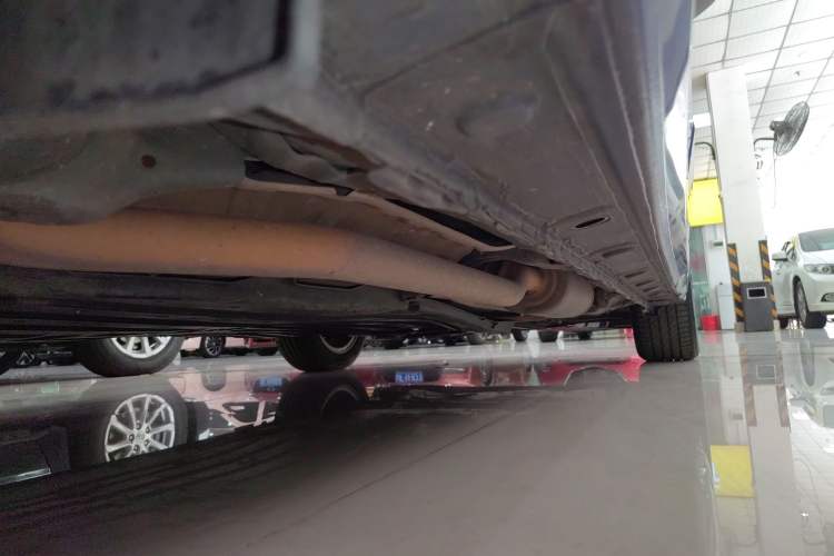 Used Honda Fit 2018 1.5L CVT Comfort Sunroof Version Right Side Sill