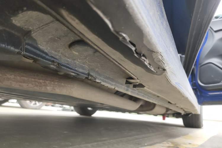 Used Honda Fit 2018 1.5L CVT Comfort Sunroof Version Right Side Sill