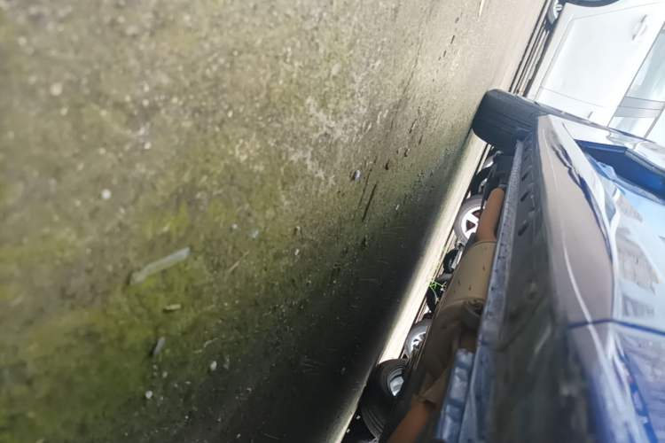 Used Honda Fit 2018 1.5L CVT Comfort Version Right Side Sill