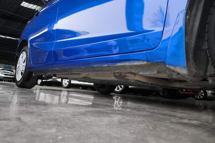 Used Honda Fit 2018 1.5L CVT Comfort Version Right Side Sill