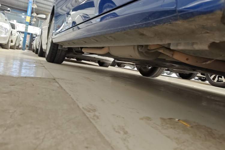 Used Honda Fit 2018 1.5L CVT Comfort Sunroof Version Right Side Sill