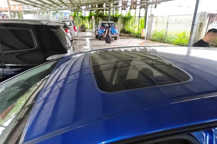 Used Honda Fit 2018 1.5L CVT Comfort Sunroof Version Roof