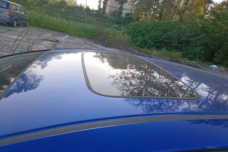 Used Honda Fit 2018 1.5L CVT Comfort Sunroof Version Roof