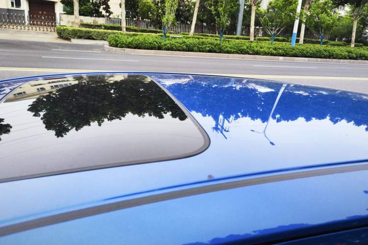 Used Honda Fit 2018 1.5L CVT Comfort Sunroof Version Roof
