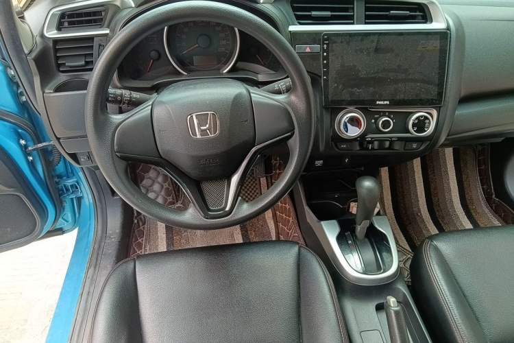Used Honda Fit 2018 1.5L CVT Trendy Sports Edition Steering Wheel