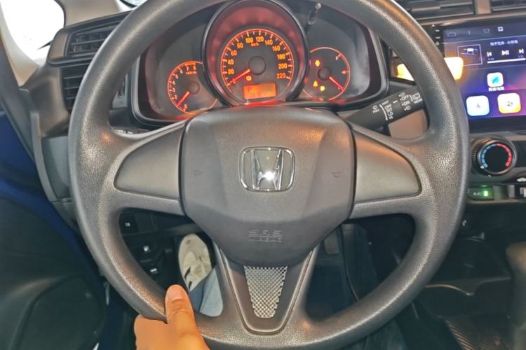 Used Honda Fit 2018 1.5L CVT Comfort Sunroof Version Steering Wheel